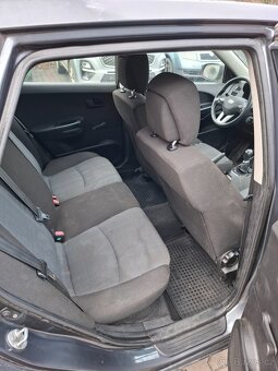 Kia Ceed 1.6 crdi 66 kw - 10