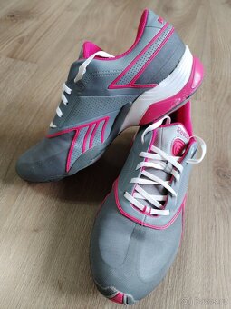 Reebok Traitone speciály běžecké vel 39 - 10