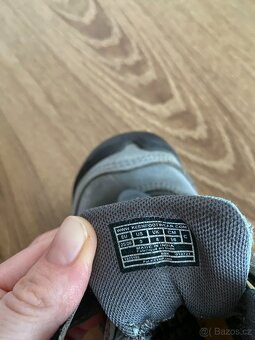 Pohorky/trekové boty pro děti Keen ridge Flex mid WP vel. 25 - 10