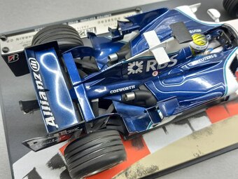 F1 WILLIAMS COSWORTH FW28 NICO ROSBERG HOTWHEELS 1:18 - 10