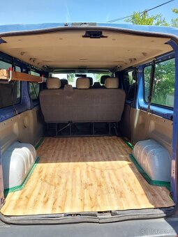 Opel Vivaro Long 2.0CDTI 84Kw - 10
