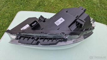 Nový led světlomet PP Hyundai i30 92101-G4600 - 10