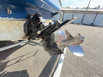 MAXUM Mercruiser 7,4 + vlek - 10