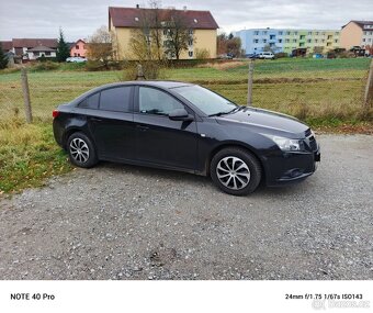 Chevrolet Cruze - 10