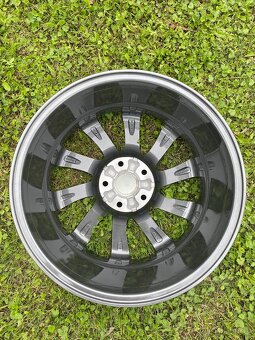 ALU KOLA ALFA ROMEO GIULIETTA 5X110 R17 - 10