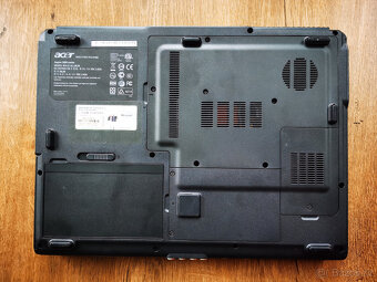 Acer Aspire 3690 (model BL50) - 10