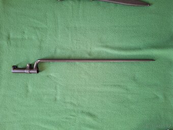 Starý vojenský materiál - 10