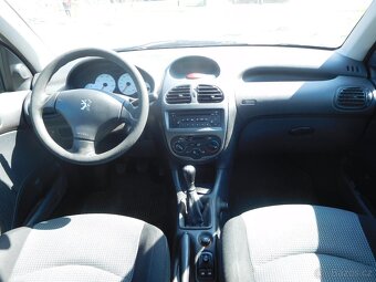Peugeot 206 1.1i XR Presence, 44 kW, Klima - 10