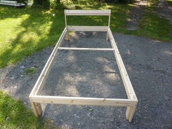 IKEA NEIDEN rám postele, borovice 200x90 cm - nová - 10