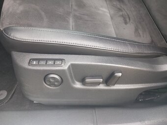 Škoda Superb 2.0TDi DSG 4x4 ELEGANCE NAVI BI-XENONY - 10