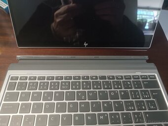 HP Elite x2 G8 - 10