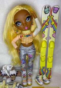 Rainbow high Sunny Madison Winter break - 10