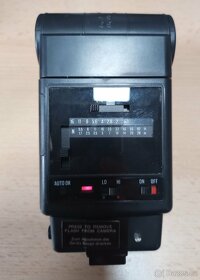 Sony Minolta blesky - 10