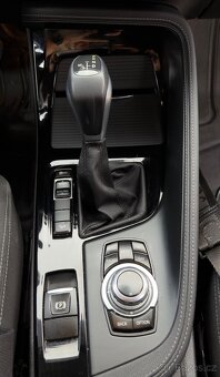 BMW X1 2.0d xDrive - 10