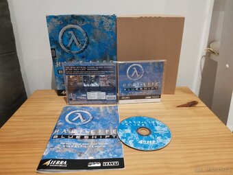 HALF-LIFE BLUESHIFT BIG BOX - 10