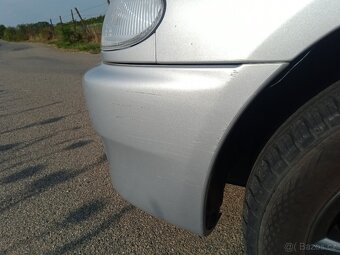 Mazda 323 - 10