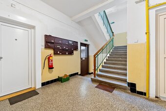 Prodej pěkného zděného bytu 3+kk, Pardubice, Nerudova ul. - 10