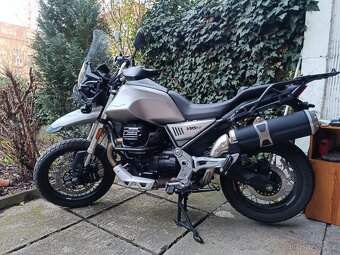 Moto guzzi v 85tt E4 2019 pouze 9tkm - 10