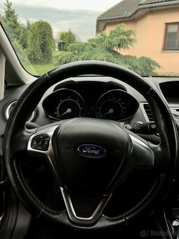 FORD FIESTA |TOP VÝBAVA| 1,5TDCi 2016 - 10