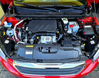 PEUGEOT 308 SW 1.2i PureTech 130PS Nové rozvody Top stav - 10
