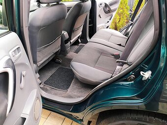 Toyota RAV 4 2.0i 4x4, 5.dv. CZ 04 Perfektní STAV - 10