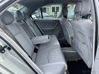 Mercedes-Benz C 220 CDI W203 156t km Nové v ČR 1.majitel - 10