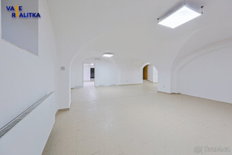 Pronájem, komerční prostory, Hranice, ul. Svatoplukova - 10