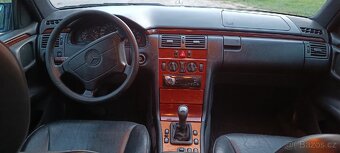 Mercedes Benz W210 E200 - 10