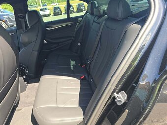 BMW M5 2023 - 10