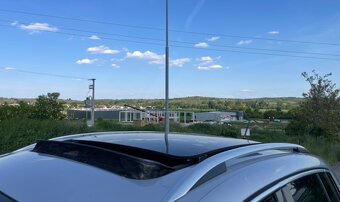 Prodám •Volkswagen Tiguan Sport & Stýle 2.0TDI 4X4. - 10