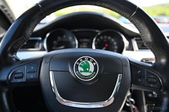 Škoda Superb 2.0TSI 147KW DSG Scout 2012 - 10