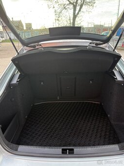 ŠKODA OCTAVIA 3FL 1.4 TSI-110kw, ČR, servis Škoda - 10