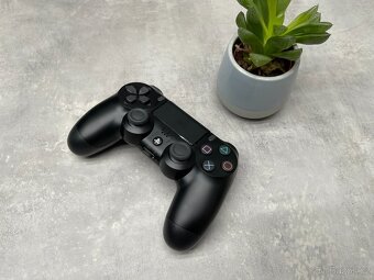 PS4 Slim v krásném stavu, 1TB disk, hry (PlayStation 4) - 10