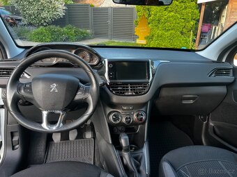 Peugeot 208 1.2i 60Kw r.v2014 Nové v ČR - 10