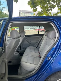Volkswagen Golf V 1.4 - 10