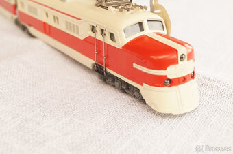 LOKOMOTIVY, Märklin ST 800, železniční vagón, červeno-krémov - 10