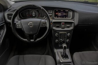 Volvo V40 - 10