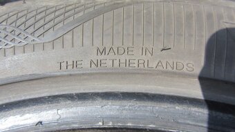 Letní pneu 235/40/18 Vredestein - 10