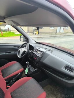 Fiat Doblo 1,4 i. 70 kW - 10