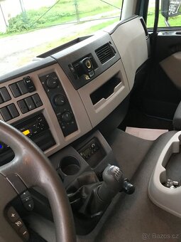 Prodam VOLVO FL 240 R,v 2007 nosic kontejneru - 10