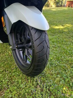 Honda Forza 300 - 10