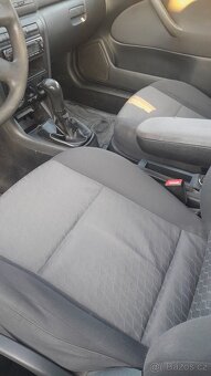 Śkoda Octavia Tour 1,9 TDI, r. v. 2010 - 10