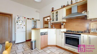 Prodej bytu 4+1, 121 m², garáž, Sv.Čecha, Hodonín - 10