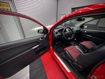 Ford Fiesta ST150 - 10