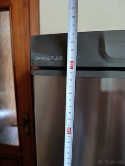 Starší lednice s mrazákem - 10