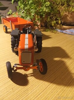Kubota T15 s vlekem - 10