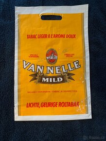 IGELITOVÉ TAŠKY RETRO TUZEX EVROPA - 10