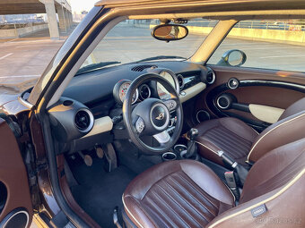 Mini Cooper Clubman - 10