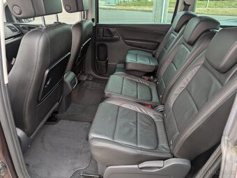 VW SHARAN 2.0TSi 162kW DSG 7MÍST WEBASTO KAMERA - 10