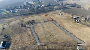 Stavební pozemek - inženýrské sítě na hranici pozemku, Lanžo - 10